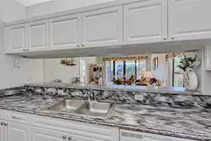 800 Uno Lago Dr, Juno Beach, FL 33408 - Photo 11