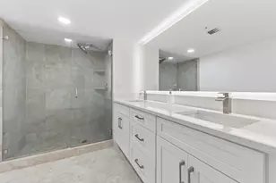 5200 N Ocean Dr, Singer Island, FL 33404 - Photo 19