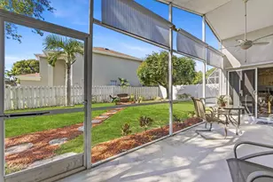 1352 E Fairfax Cir Circle E, Boynton Beach, FL 33436 - Photo 11