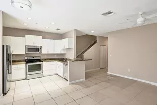 608 SW 3rd Ave, Pompano Beach, FL 33060 - Photo 9