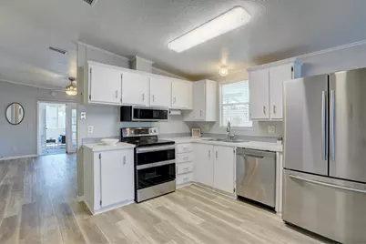 467 E Marlin Circle, Micco, FL 32976 - Photo 23