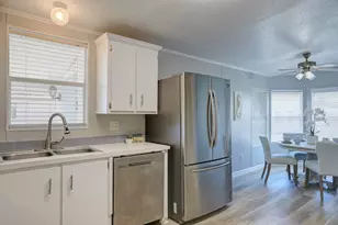 467 E Marlin Cir, Micco, FL 32976 - Photo 13