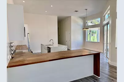 5865 NW 125th Avenue, Coral Springs, FL 33076 - Photo 5