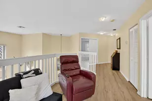 1294 NW 168th Ave, Pembroke Pines, FL 33028 - Photo 43