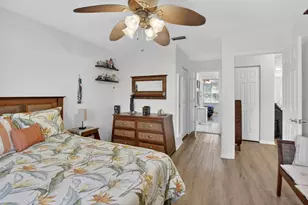 1294 NW 168th Ave, Pembroke Pines, FL 33028 - Photo 51