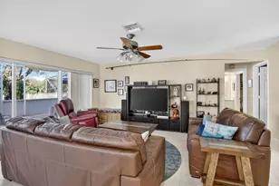 1294 NW 168th Ave, Pembroke Pines, FL 33028 - Photo 15