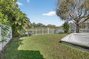 1294 NW 168th Ave, Pembroke Pines, FL 33028 - Photo 25