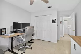 1294 NW 168th Ave, Pembroke Pines, FL 33028 - Photo 31