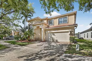 1294 NW 168th Ave, Pembroke Pines, FL 33028 - Photo 3