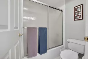 1294 NW 168th Ave, Pembroke Pines, FL 33028 - Photo 49