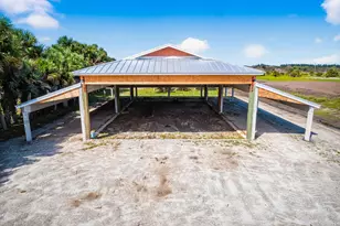 200 S Graves Rd, Fort Pierce, FL 34945 - Photo 7