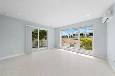 3220 NE 7th Place #3, Pompano Beach, FL 33062 - Photo 5