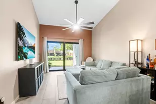 7906 NW 10th St, Plantation, FL 33322 - Photo 13