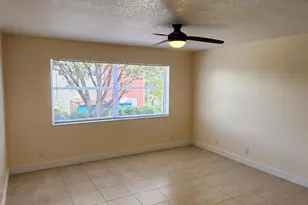 105 S Riverside Dr, Pompano Beach, FL 33062 - Photo 7