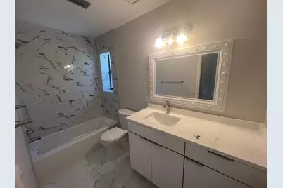 3502 Waterview Circle, Palm Springs, FL 33461 - Photo 7