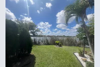 3502 Waterview Circle, Palm Springs, FL 33461 - Photo 3