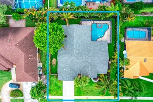 1637 Farmington Cir, Wellington, FL 33414 - Photo 3