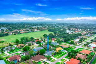 1637 Farmington Cir, Wellington, FL 33414 - Photo 5