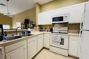 3025 Grandiflora Dr, Greenacres, FL 33467 - Photo 3