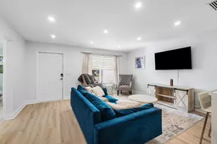 411 SW 1st Ave, Boynton Beach, FL 33435 - Photo 5