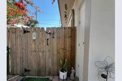 1130 NE 3rd Avenue #R1, Fort Lauderdale, FL 33304 - Photo 17