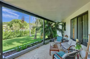 2099 NE 4th Ct, Boca Raton, FL 33431 - Photo 35