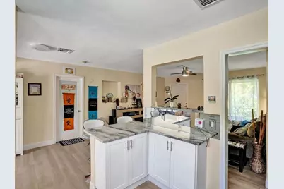 2099 NE 4th Court, Boca Raton, FL 33431 - Photo 9