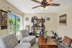 2099 NE 4th Ct, Boca Raton, FL 33431 - Photo 11