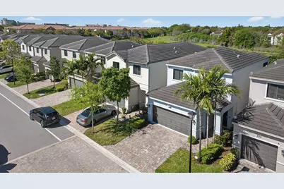 325 NW 33rd Lane, Pompano Beach, FL 33069 - Photo 43