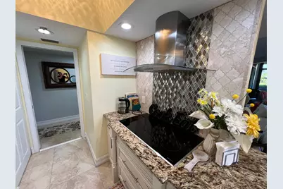 5257 Fountains Dr S #105, Lake Worth, FL 33467 - Photo 5