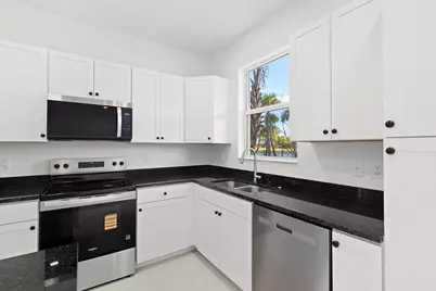 4416 Longwood Lk Square, Westlake, FL 33470 - Photo 13