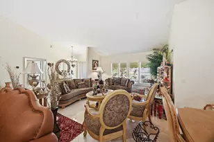 5884 Laurel Green Cir, Boynton Beach, FL 33437 - Photo 9