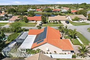 5884 Laurel Green Cir, Boynton Beach, FL 33437 - Photo 43