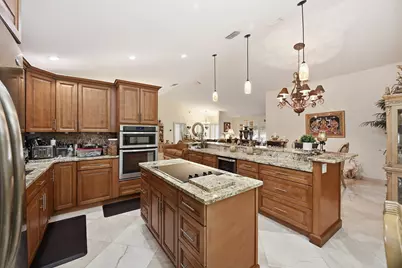 5884 Laurel Green, Boynton Beach, FL 33437 - Photo 17