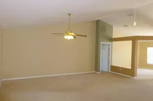 245 SW Starfish Ave, Port Saint Lucie, FL 34984 - Photo 5