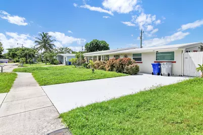5221 NE 16th Avenue, Pompano Beach, FL 33064 - Photo 5