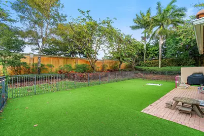 8091 Brigamar Isles Avenue, Boynton Beach, FL 33473 - Photo 39