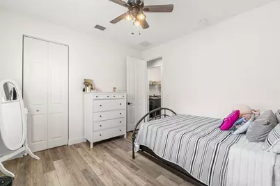 8091 Brigamar Isles Avenue, Boynton Beach, FL 33473 - Photo 25