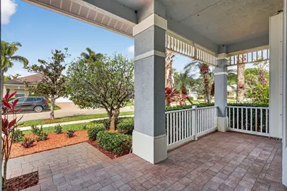 191 NW Willow Grove Avenue, Port Saint Lucie, FL 34986 - Photo 5
