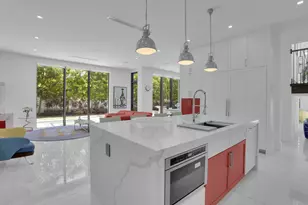 234 NE 4th St, Boca Raton, FL 33432 - Photo 11