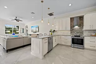 4241 Wellington Shores Dr, Wellington, FL 33449 - Photo 15