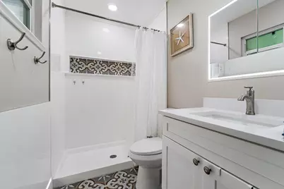 8913 SE Sandridge Avenue, Hobe Sound, FL 33455 - Photo 25