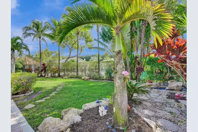 762 Crescent Way, Weston, FL 33326 - Photo 21