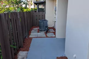 6603 Winfield Blvd, Margate, FL 33063 - Photo 31