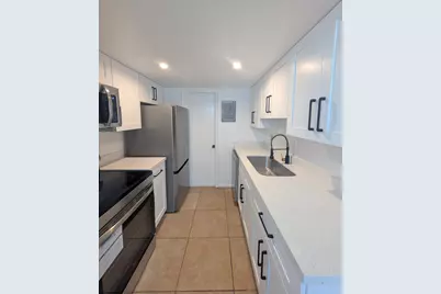 6603 Winfield Boulevard #B-10, Margate, FL 33063 - Photo 7