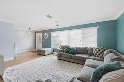 2301 NW 37th Avenue, Lauderdale Lakes, FL 33311 - Photo 5