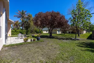 1717 SW Erie St, Port Saint Lucie, FL 34953 - Photo 25