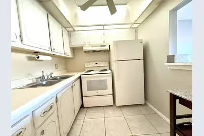 166 Sussex I, West Palm Beach, FL 33417 - Photo 5