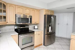 336 Tacoma Ln, West Palm Beach, FL 33404 - Photo 13