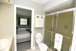 336 Tacoma Ln, West Palm Beach, FL 33404 - Photo 23